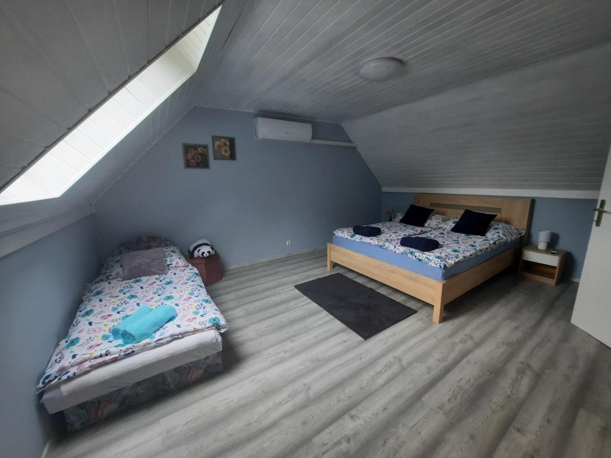 Helena Apartman 체르젝토마 외부 사진